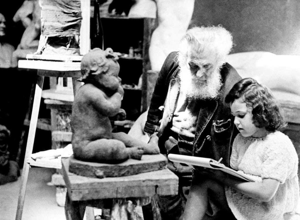Андрей Николов с малка художничка 1949